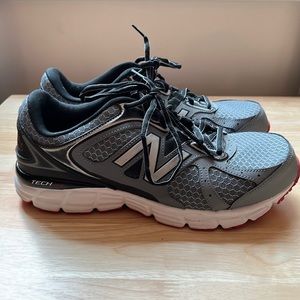 New Balance TechRide running/cross training shoes, size 8.5